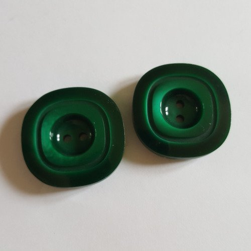 2 boutons résine vert - 34mm - 2n 