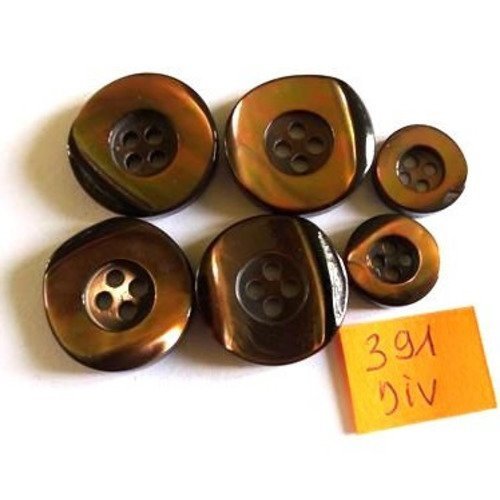 6 boutons en nacre marron - vintage - taille diverse - 391div