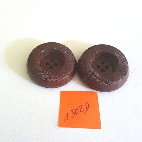 2 boutons résine marron - vintage - 30mm - 1302d
