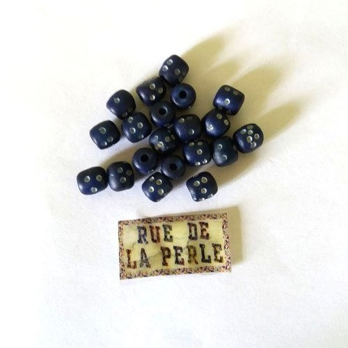 20 perles en résine bleu foncé - 9x8mm - s