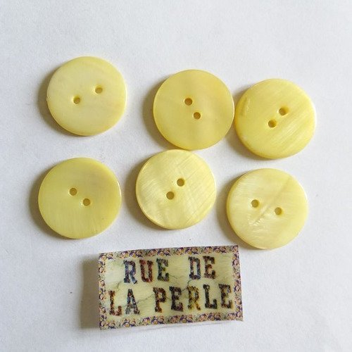6 boutons en nacre jaune clair - 20mm - s