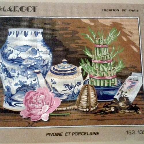 1 canevas "pivoine et porcelaine" - margot - made in france - 48x39cm 
