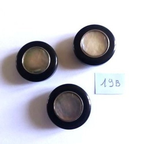 3 boutons en résine noir et cabochon nacre gris - 28mm - 19b