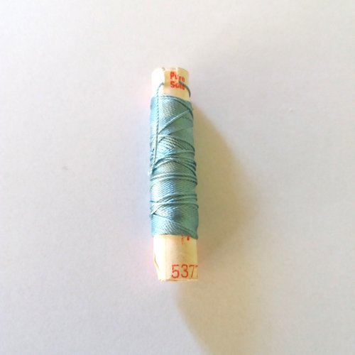 Fil de soie bleu clair - phenix - cordonnet 8m - n°5377