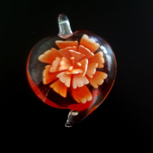  pendentif goutte coeur en verre , transparent et rouge orangé , 37x30mm - s