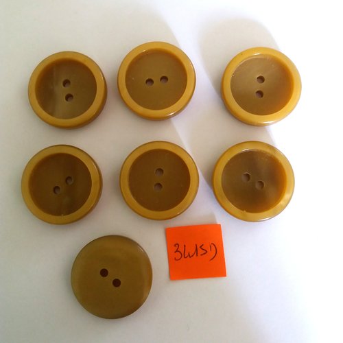 7 boutons en résine beige - vintage - 27mm - 3415d