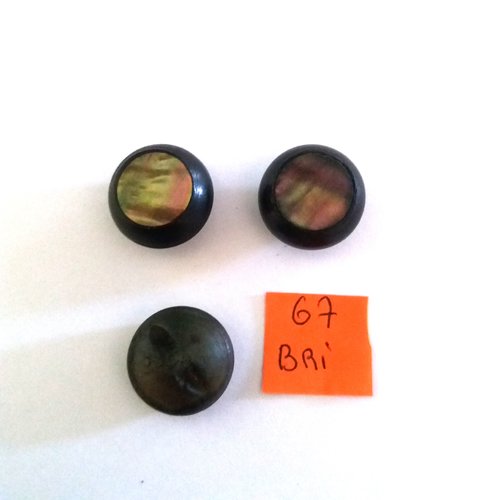 3 boutons en résine marron + cabochon en nacre gris  - ancien - 19mm - bri67
