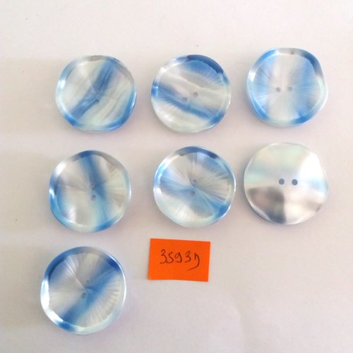 7 boutons en résine bleu clair et blanc - vintage - 31mm - 3593d