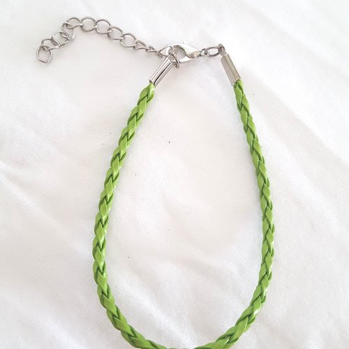 1 bracelet en simili cuir tressé vert - 20cm