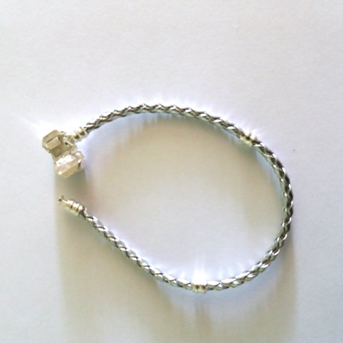 1 bracelet en simili cuir tressé argenté - 17cm