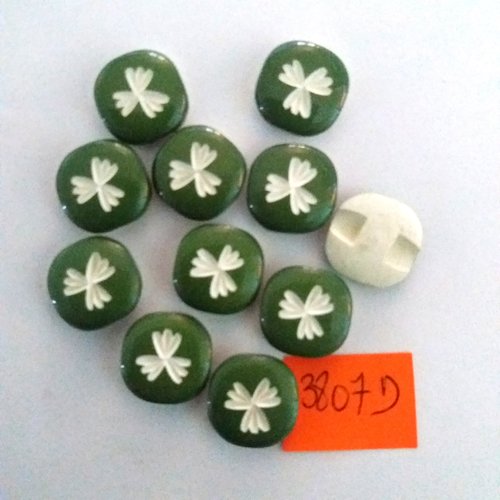 11 boutons en résine vert et blanc - vintage - 14x14mm - 3807d