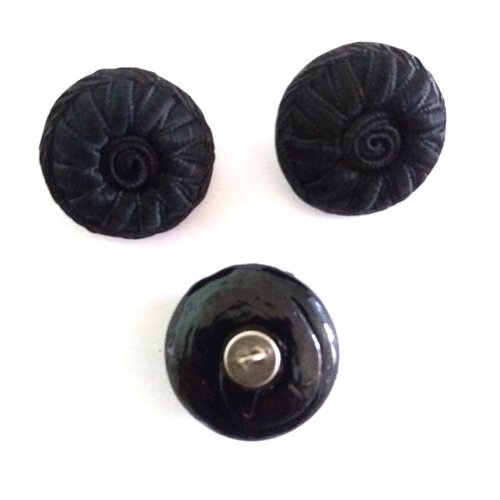 3 boutons en celluloid et passementerie noir - 31mm - ancien  - 666mp