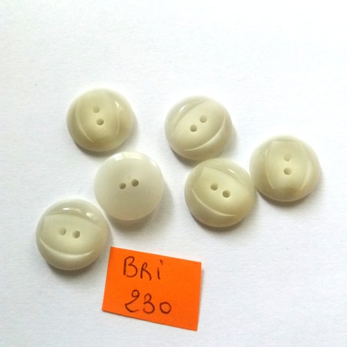 6 boutons en résine beige - 15mm - bri230