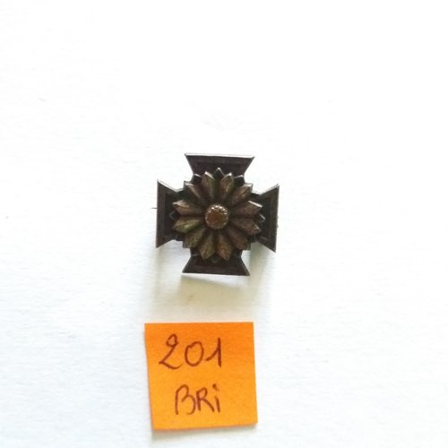 1 broche en métal bronze - décor fleur - ancien - 18mm - bri201