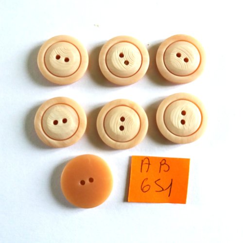 7 boutons en résine rose pale - 18mm - ab651