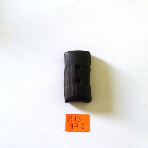1 bouton en bois noir - 23x44mm - ab772
