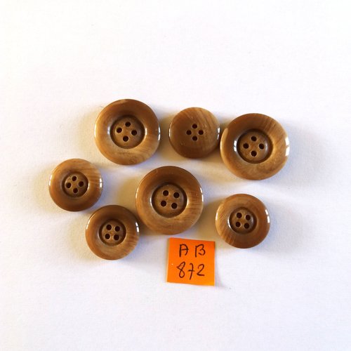 7 boutons en résine marron - 23mm et 18mm - ab872