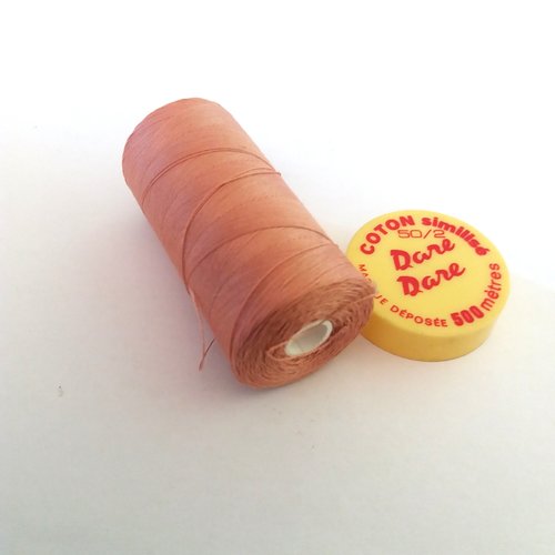 Bobine de fil a coudre tous textiles - vieux rose col. 110 - 500m - dare dare