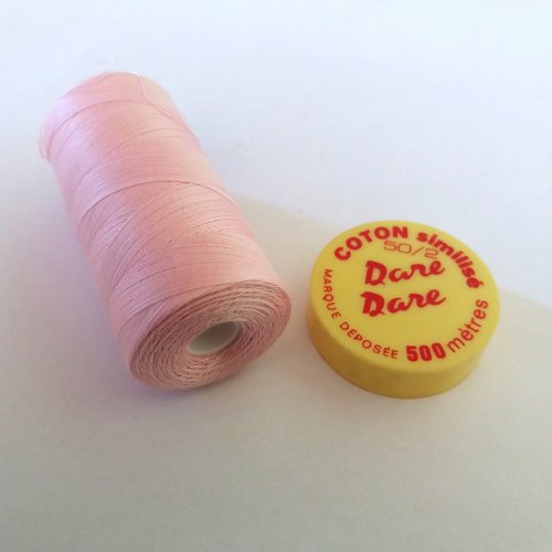 Bobine de fil a coudre tous textiles - rose col. 99 - 500m - dare dare