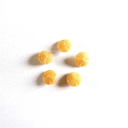 5 boutons en verre beige - ancien - 9mm - 849mp