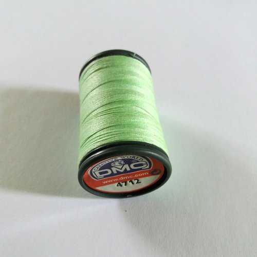 Bobine de fil a coudre tous textiles - vert d'eau 4712 - 500m - dmc - sachet 93