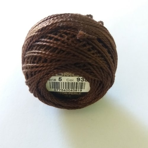 1 bobine de coton perlé marron n°5 - col.938 - dmc