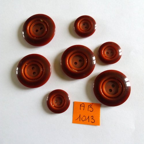 7 boutons en résine marron - 27 et 17mm - ab1013