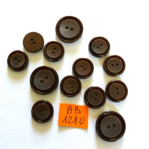 13 boutons en résine marron - 17mm et 13mm - ab1211bis