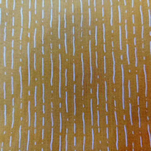 Coupon tissu stenzo popeline de coton - graphique blanc sur fond jaune moutarde - 50x50cm