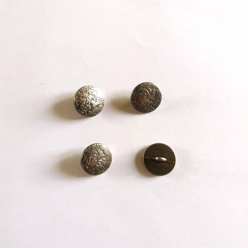 4 boutons en métal argenté - ancien - 15mm  - 818mp