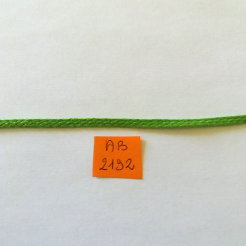 3m de lacet vert en polyester - 4mm - ab2192