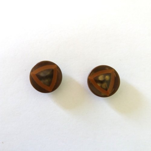 2 boutons en résine marron et métal dessous - 18mm - ancien - 1199mp