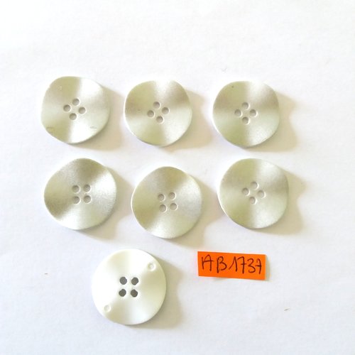 7 boutons en résine gris clair - 23mm - ab1737