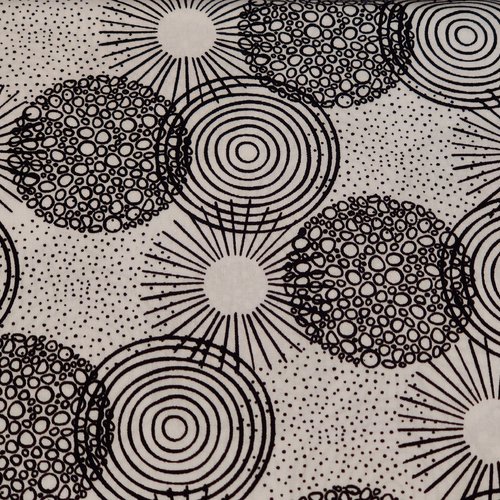 Coupon tissu stenzo popeline de coton – rond , spirale noir , fond blanc - 50x50cm