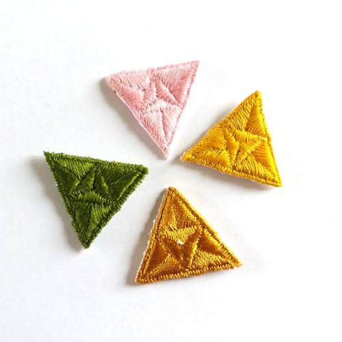 4 thermocollants triangle rose vert jaune et ocre - 21mm - écusson à coudre - e65