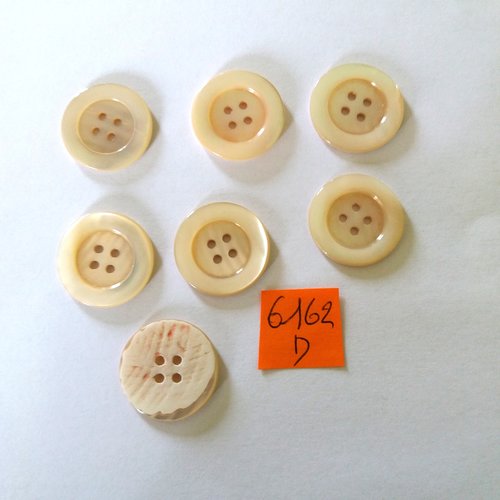 6 boutons en nacre ivoire - vintage - 22mm - 6162d