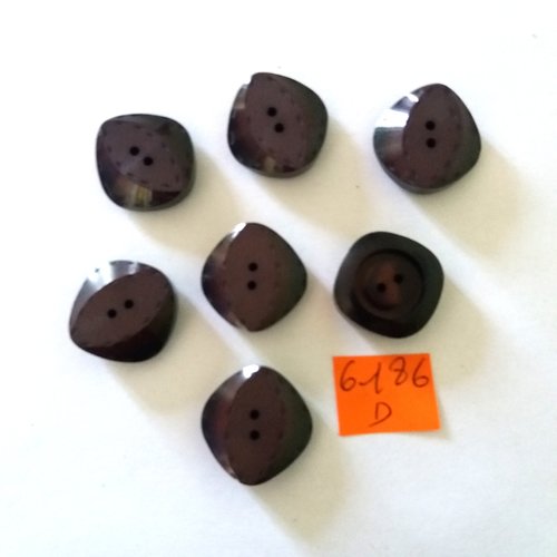 7 boutons en résine marron - vintage - 20x20mm - 6186d