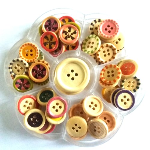 1boite de 54 boutons fantaisies en bois - multicolore - 15mm et 25mm