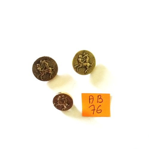 3 boutons en métal doré - 18mm et 14mm - ab76