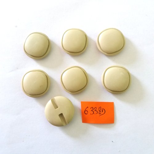 7 boutons en résine beige - vintage - 22mm - 6338d