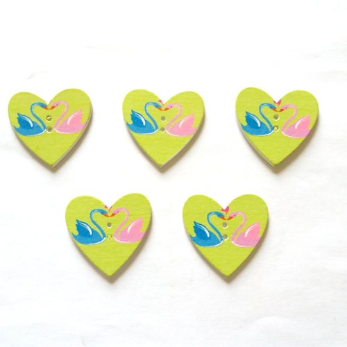 5 boutons fantaisies en bois en forme de coeur - cygne fond vert bleu et rose - 33x35mm - f5 n°1