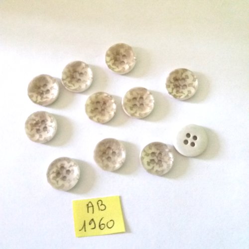 11 boutons en résine gris clair - 15mm - ab1960