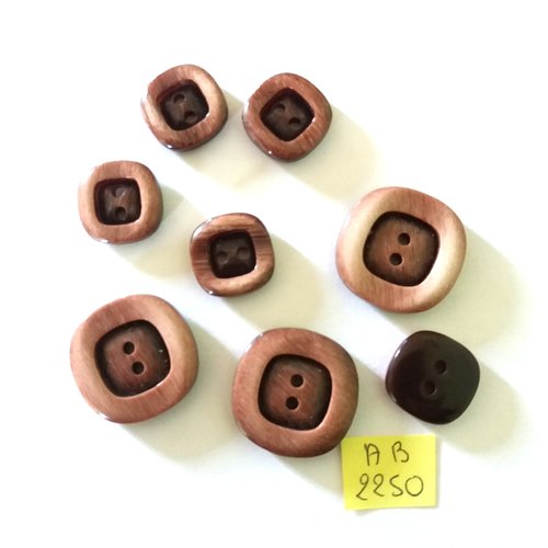 8 boutons en résine marron - 23x23mm et 16x16mm - ab2250