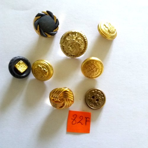 8 boutons en résine doré - taille diverse- 82f