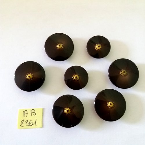 7 boutons en résine marron et doré  - 22mm et 18mm - ab2361