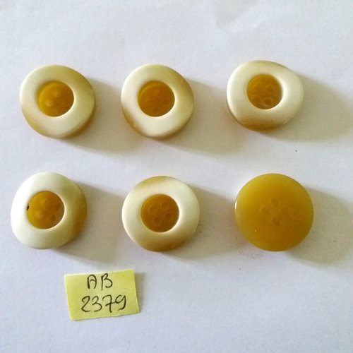 6 boutons en résine beige - 23mm - ab2379
