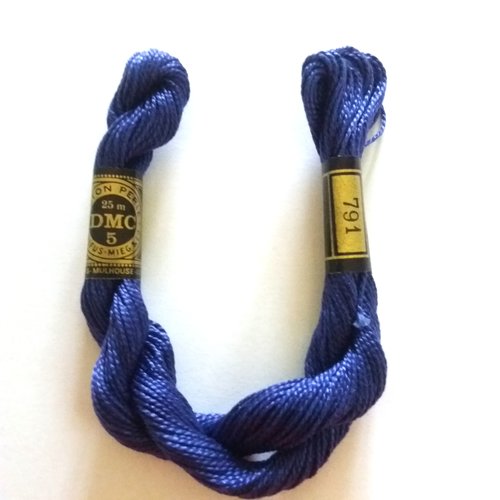 Échevette fil de coton perlé torsadé - dmc - bleu 791
