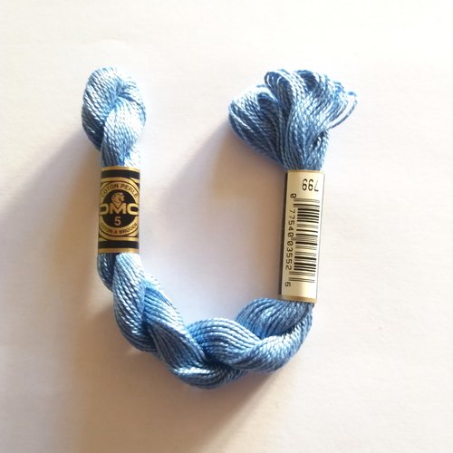 Échevette fil de coton perlé torsadé - dmc - bleu 799