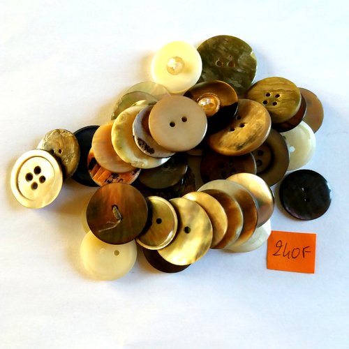 39 boutons en nacre bleu ivoire marron, taille diverse - 240f