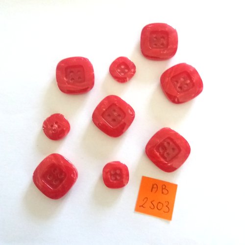 9 boutons en résine rouge - 20x20mm et 13x13mm - ab2503